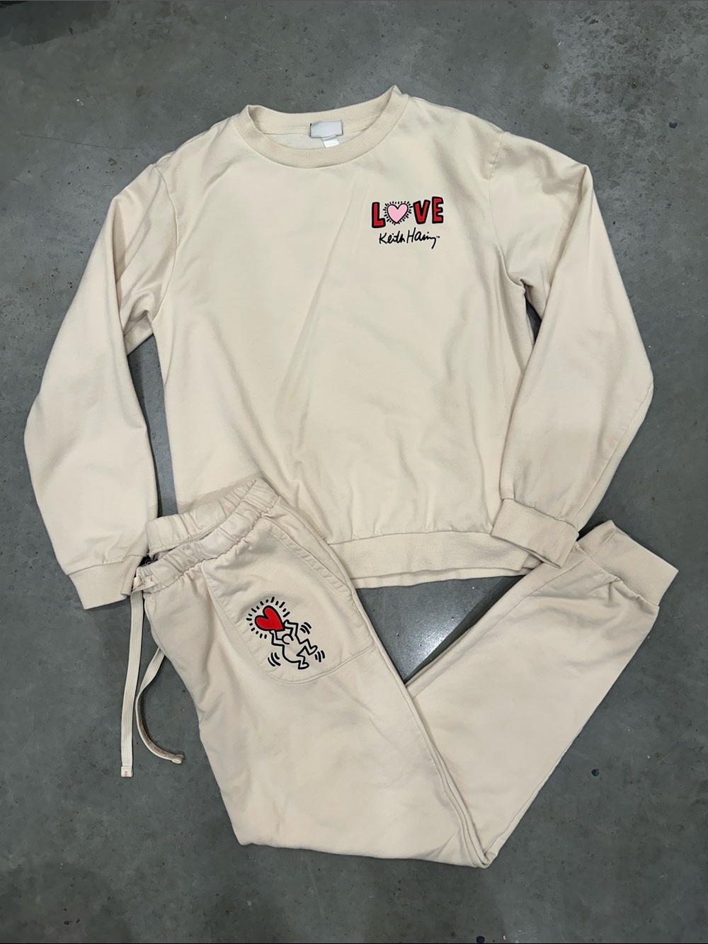 Keith Haring Sweatshirt & Jogger Set XS Beige Ivory